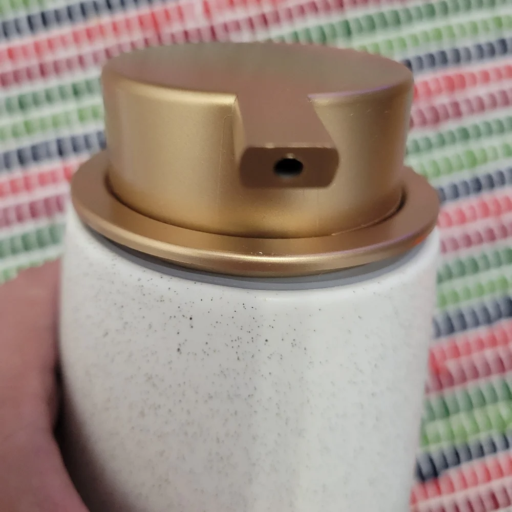 Hand soap dispenser